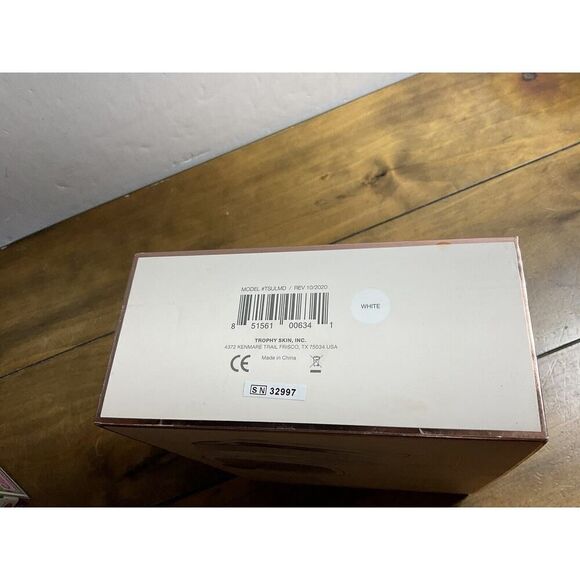 Trophy Skin UltradermMD Complete 3-in-1 Microdermabrasion System - White - Picture 4 of 13